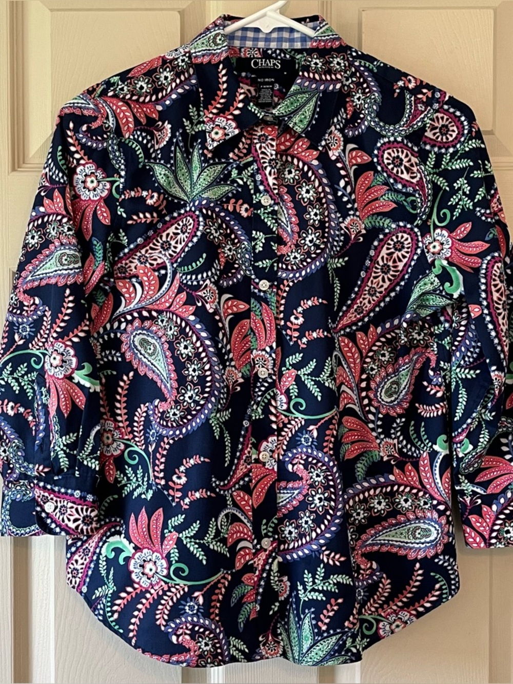 Chaps Petite No Iron, 3/4 Sleeve Navy & Pink Button Up Woman's Shirt. Size PMed